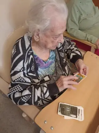 6205BD1F-4744-4F3F-887F-085CD3BB5043