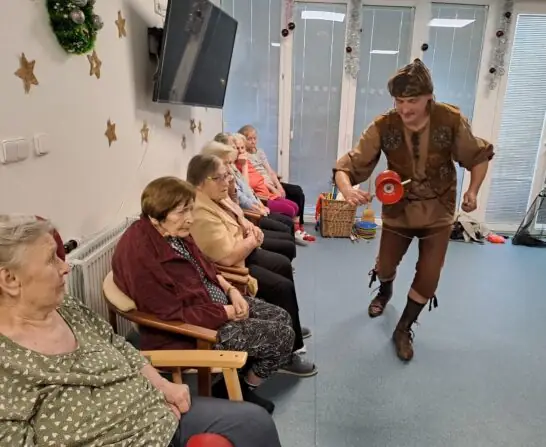 65a990d6-d175-471c-b926-b17fb83acb3c