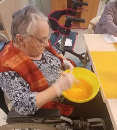 9B3E4B48-AFB7-40FF-BE44-7D1B52E5CC61