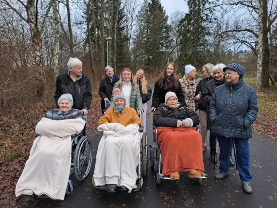 9e62dc90-1389-43d9-b7e9-22dfa7bb4481