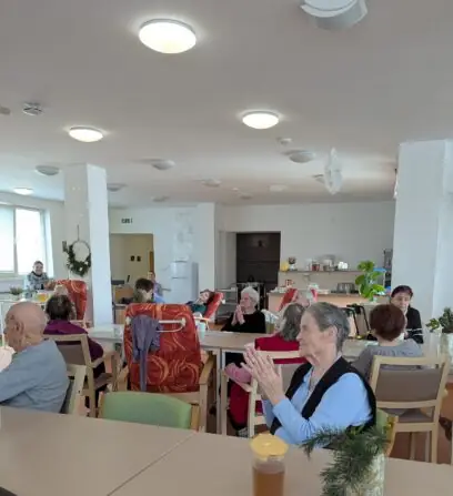 PXL_20241215_092021190