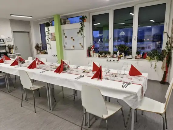 received_599412386069309