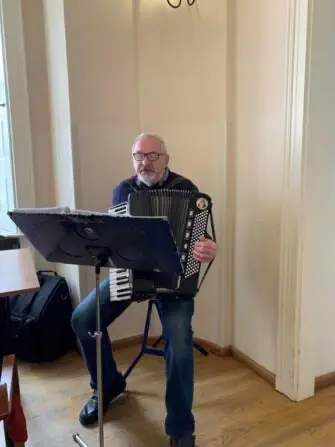 2025 02 07 harmonikář (15)