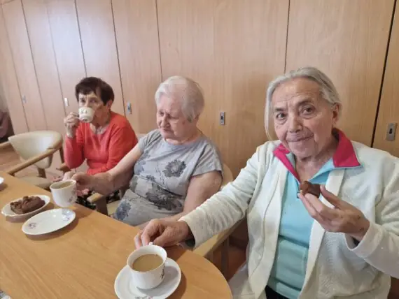 4a1a2e44-af2a-46c1-8ad7-f90d391fce06