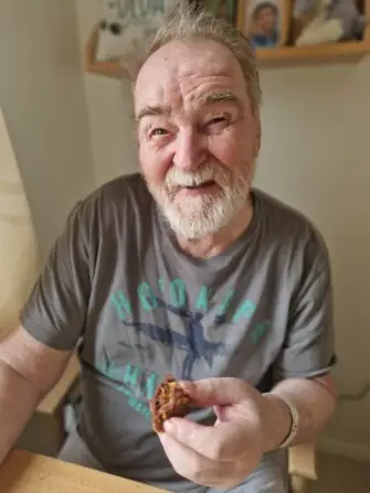 5a61b7fe-69a5-467e-bf8e-41cec1385ef2