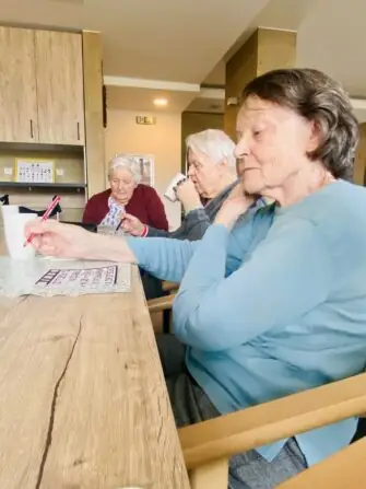 95d1d4a6-ff93-42e8-8e93-02dd84827c41