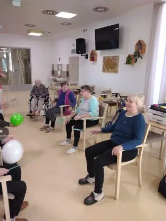 cvičení frisbee (6)