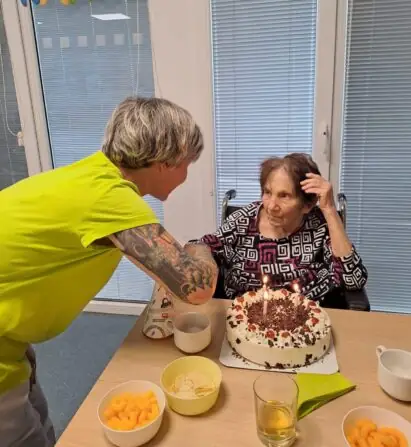 e283a3f6-2b01-43aa-9e57-8fea9bccfdf3