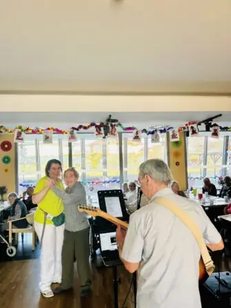 17e68d72-adfb-4ea9-8f2d-ae67787b0c1f