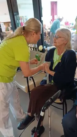 36b28f9d-73da-4803-92e3-042ee9e542c5