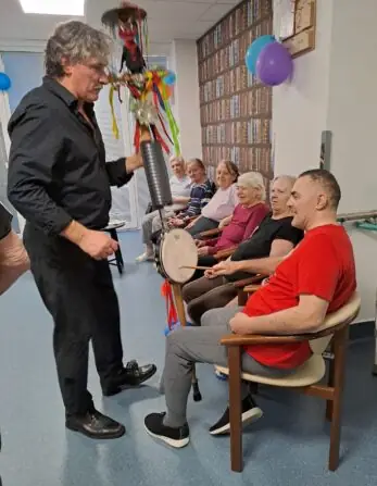 39a4ef39-5894-438b-9036-3cb25dfbef14