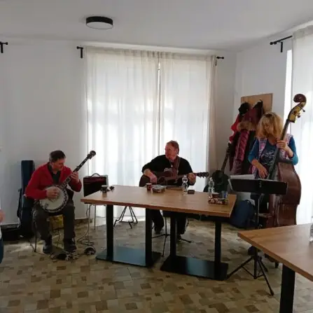 485082146_594398543601856_1051590044370321593_n