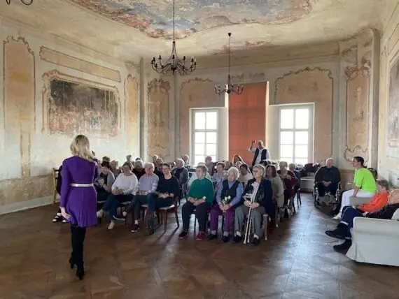 Lucie Třešňáková (2)