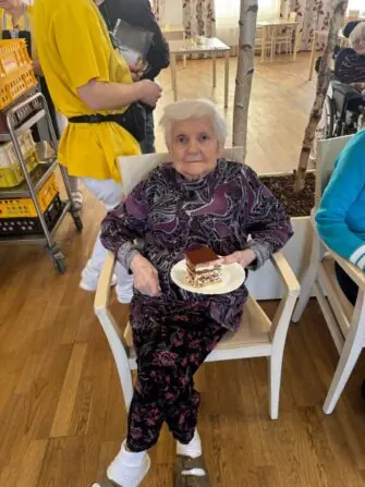 WhatsApp-Image-2025-03-08-at-12.03.00-1-1152x1536