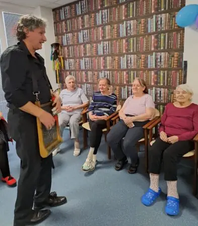 dbcf7278-0c60-4cbe-aff2-aeb73e259fa8