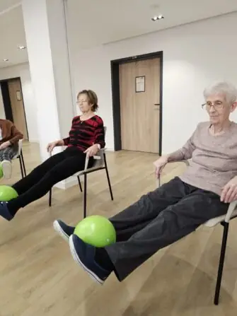 dc12b85e-cd0a-4999-b542-274630656d30