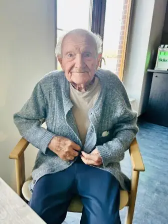 ef7835e6-a034-4eb2-9542-f74aabbba7d7