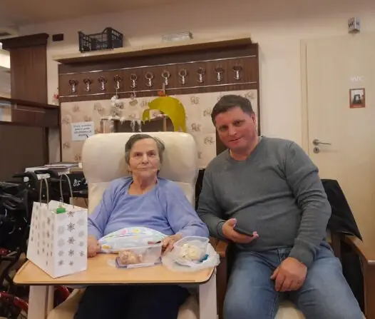 2a99e24a-b61f-4060-abe8-295e73ab444f