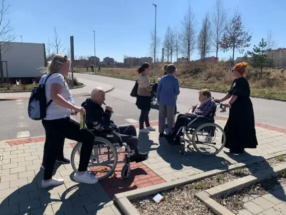 4c4caf27-c668-4322-9ef4-53f6e53cc855