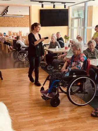 52932759-b332-4bdb-96e7-ec87b7717f2f