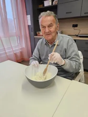 5d2bfe09-640a-4a61-807b-d4f68fe3630c