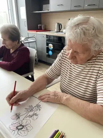 665abf7b-b2e3-4ad5-a193-9eb07704611d