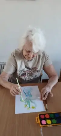 6cdbde3d-7069-4154-ad20-05ef6fd1c928