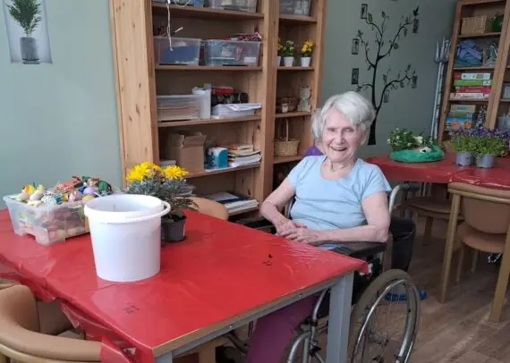 7ab38dd3-ee41-4f95-94b6-e6b2f7483184