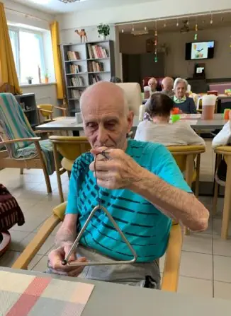 906f86c1-dc54-4b39-960f-8695e153fb70