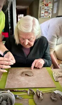 PHOTO-2025-04-11-12-36-20 (6)