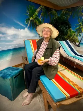 PHOTO-2025-04-25-19-54-09