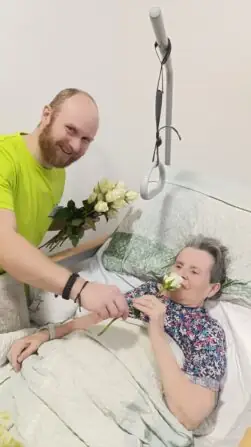 afcf418e-73a1-4c87-a9ff-44573980d7dd