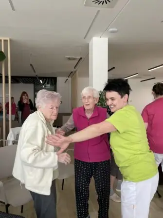 bedb2e77-4081-41c7-92de-a23abb252794