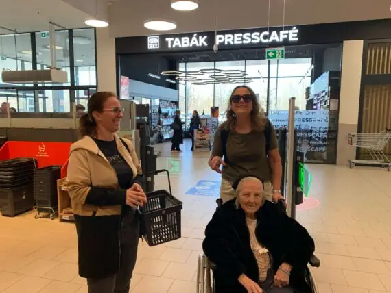 c1a730c4-a8ff-4553-9a1f-1e901c3b199f