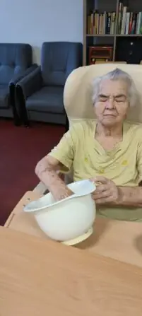 dab617a8-5b70-491e-81ec-5821a9c6b43f