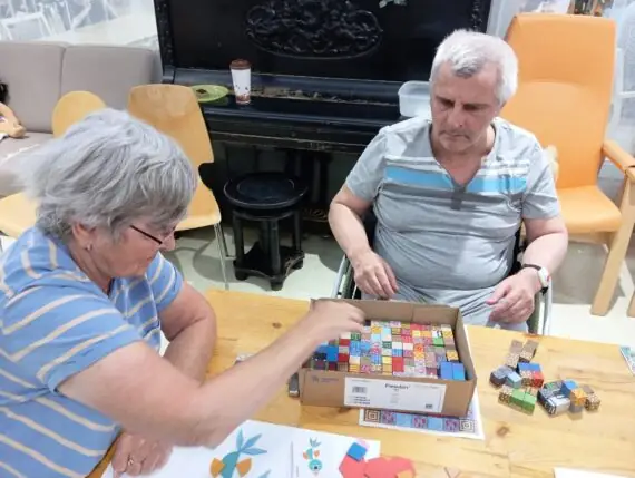 0d3b03ea-95e4-40d7-916c-b5a7345c2892