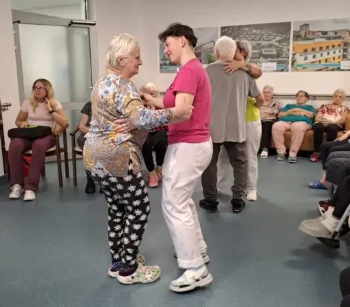 2271c569-f14b-4de2-ab96-e2829048bb1c