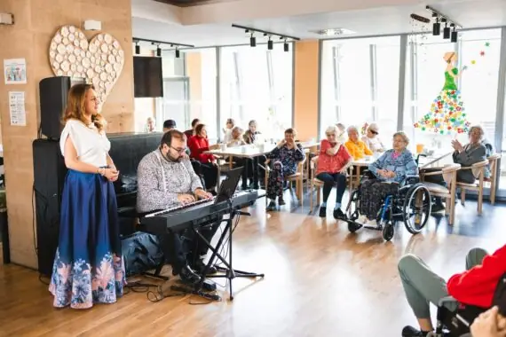 PHOTO-2025-05-15-15-23-26 11