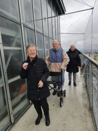 b71dd507-e6c2-4f1e-8c09-3f1efccb8b6e