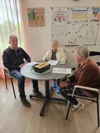 f8e25478-00b7-4312-8d2f-dc4335aab708