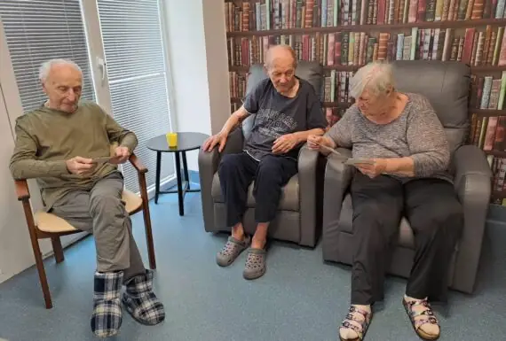 09a8e3cc-06bf-42d3-b4b6-66f37854bced