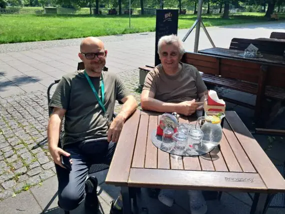 10dcc052-19d4-48c5-8df8-20744691d1bf