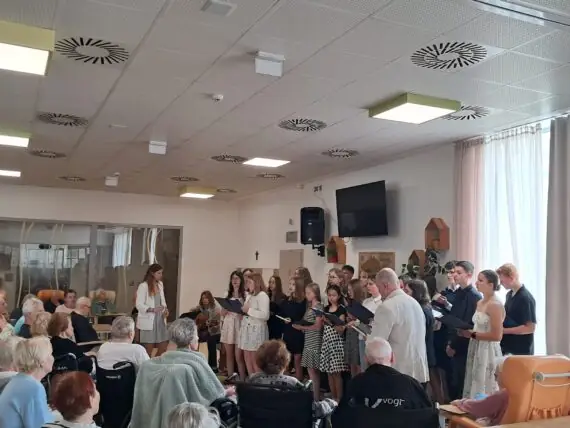 1dae19eb-d79b-469a-ad46-6aeebd9de186