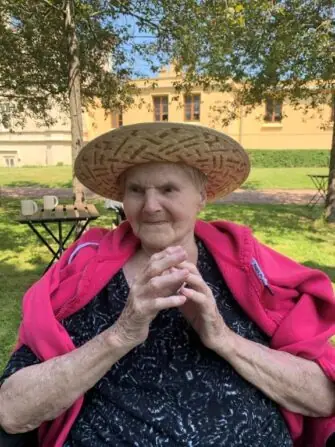 2025 06 12hudební vystoupení zahrada (12)