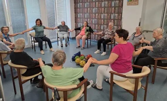 5b665122-038e-4bd1-bc5a-64d80381a34a