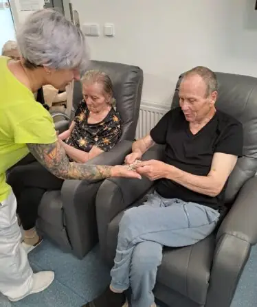 6ff9e6f7-b884-4045-8e63-f4728a0c936d