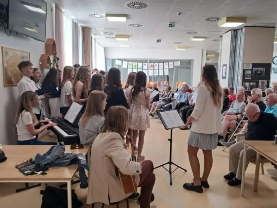 8202f01f-da2e-41cf-94cf-927f924df898