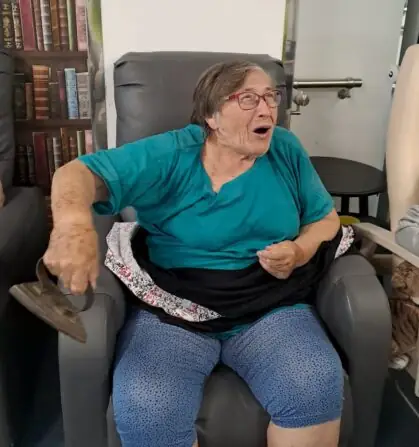 831d287f-5704-4d93-9371-b357325789a2