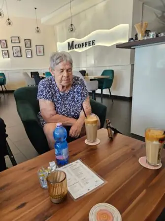 8eabfa75-d220-4999-a4bd-f0a8c6193df2