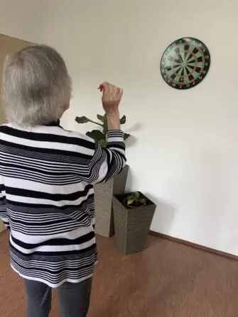 D1FB4CA3-7B0E-4D22-B090-E9B8FE1BB16B